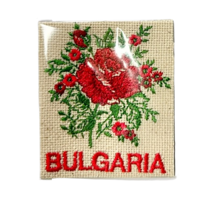 Magnet with bulgarian embroidery – Assorted patterns